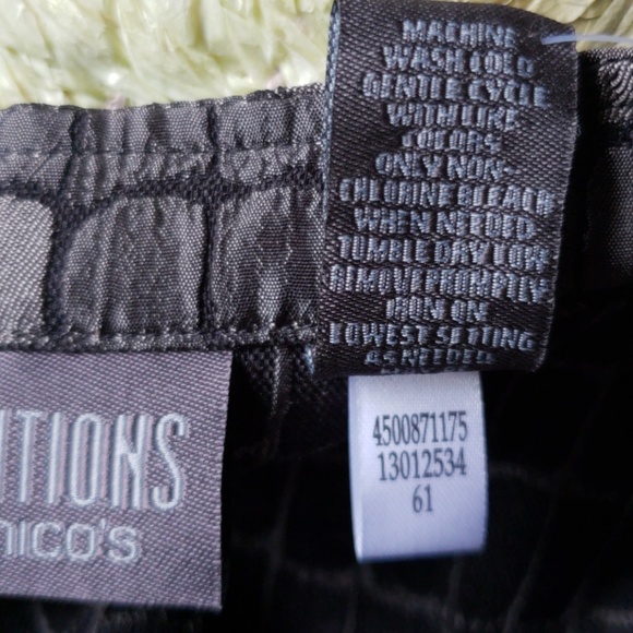 Additions by Chico jacket, size 1 or med/8 - Picture 6 of 7